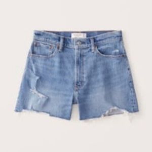 Abercrombie High Rise Curve Love Mom Short, Size 36 NWT